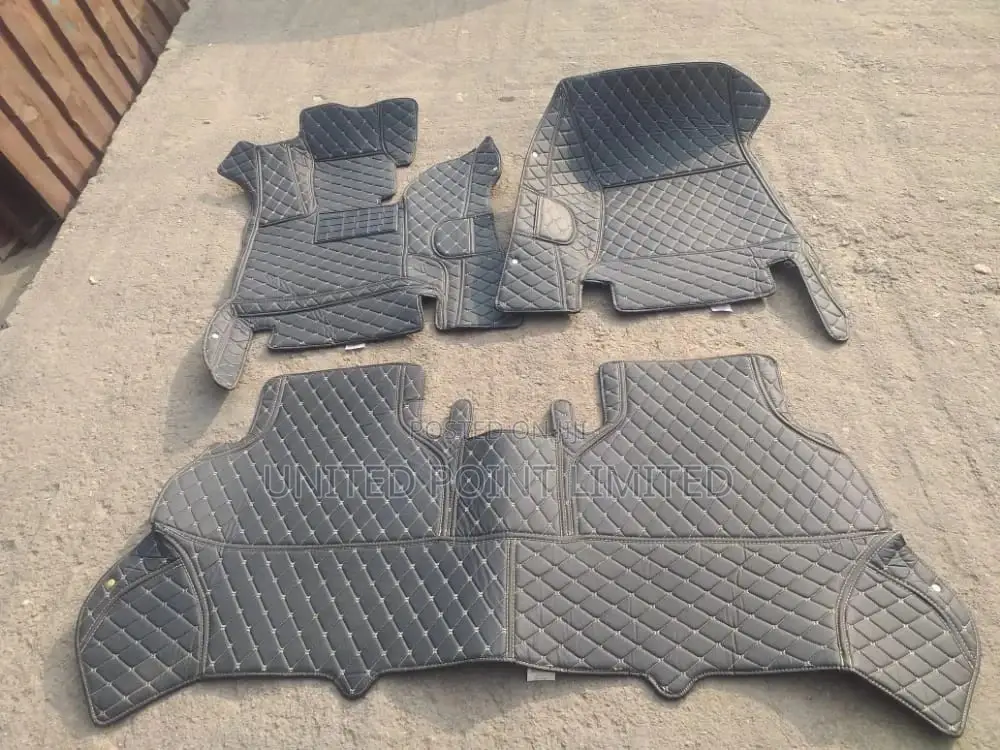 Customised Drafted Leather Footmat for BMW X5