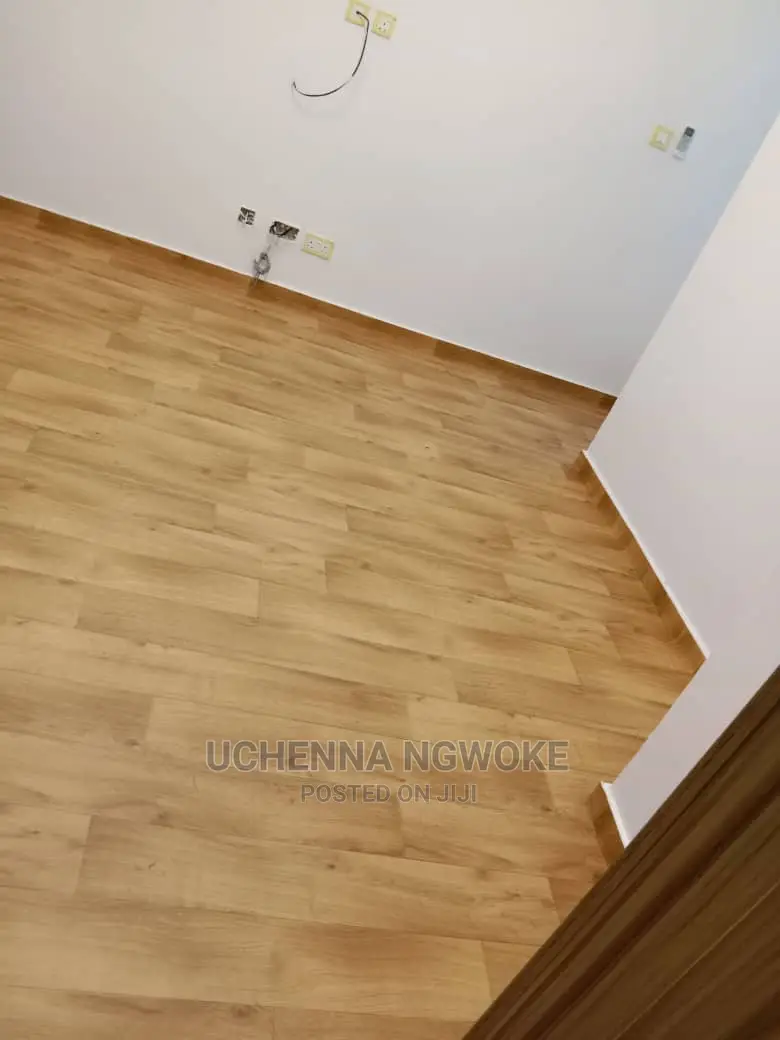 Quality Wooden Linoleum Flooring