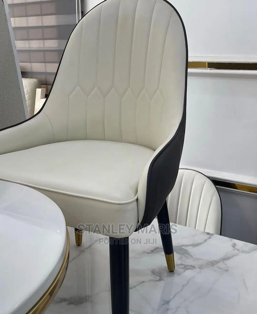 Royal Marble Dinning Table With Six Leather Chairs