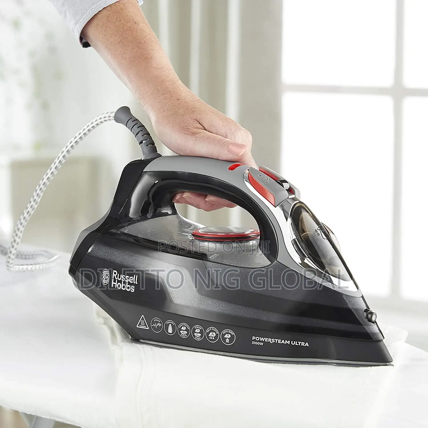 Russell Hobbs Powersteam Ultra 3100 W Vertical Steam Iron