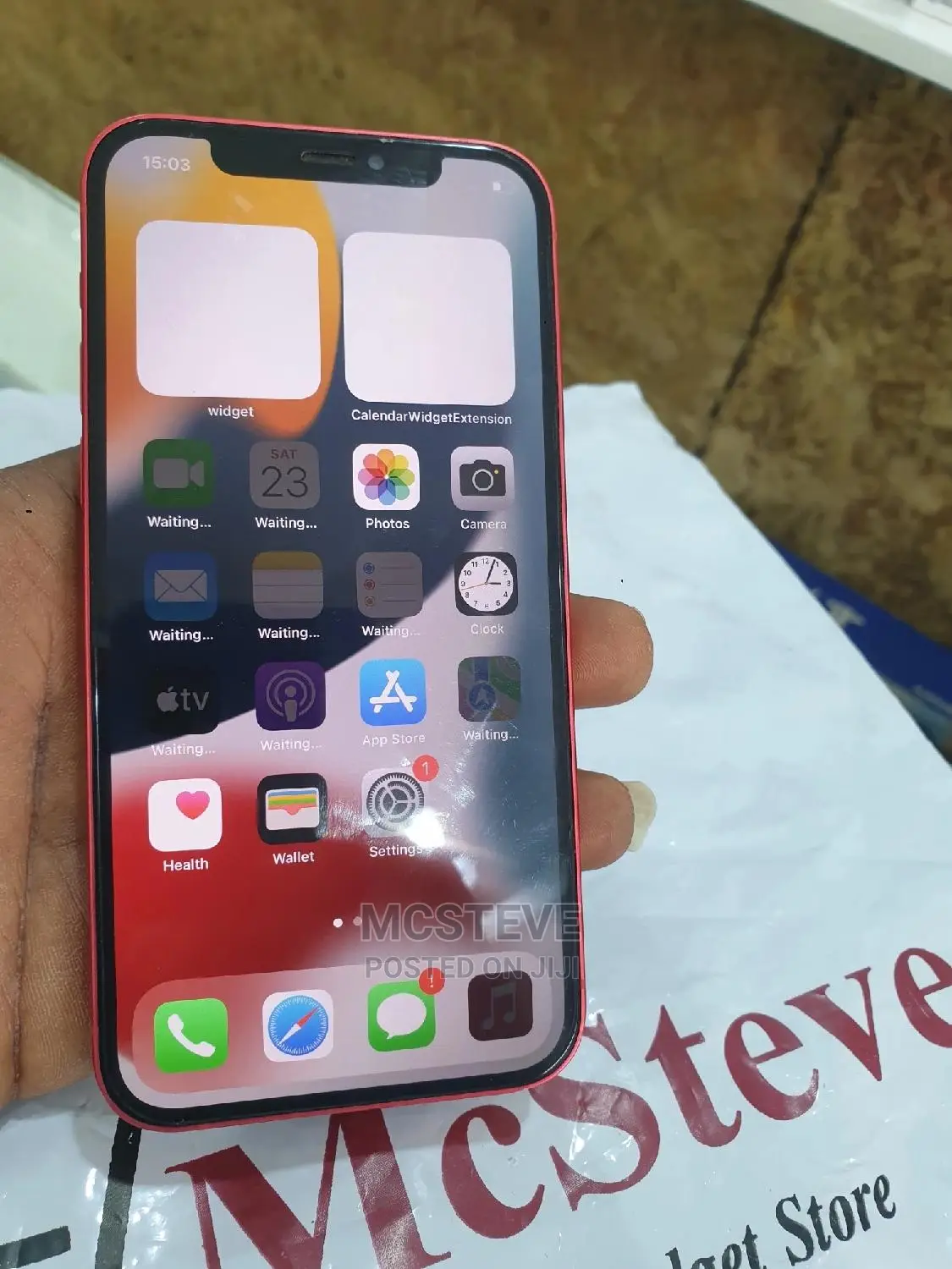 Apple iPhone 12 64 GB Red