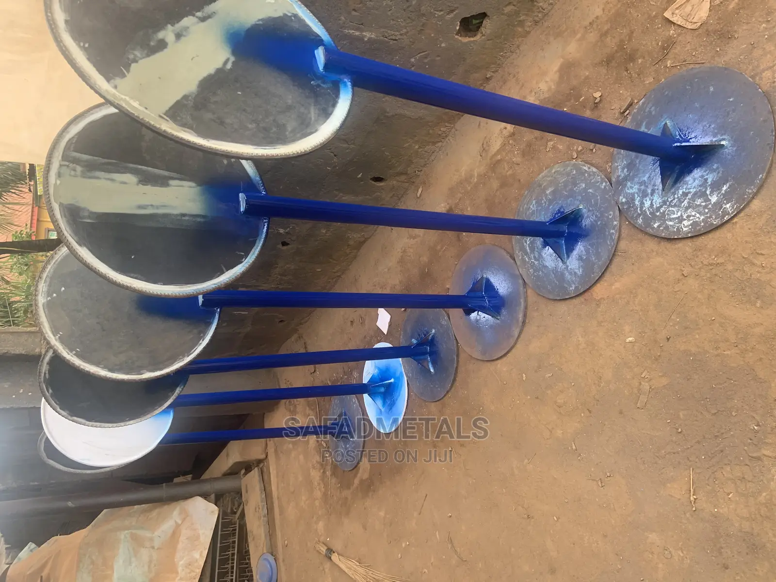 No Parking Stand Iron