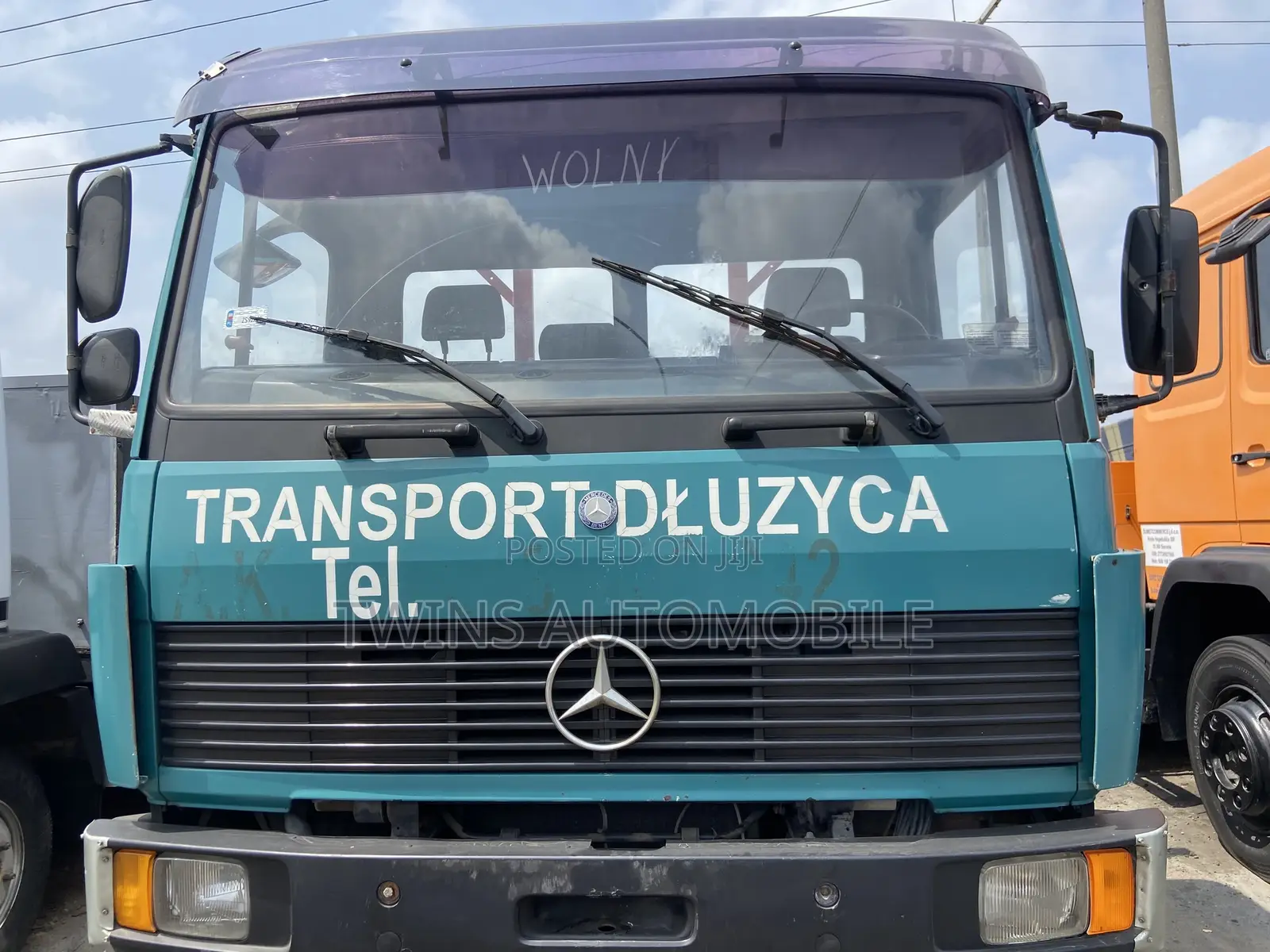 Mercedes-Benz 814 Pick Up Blue
