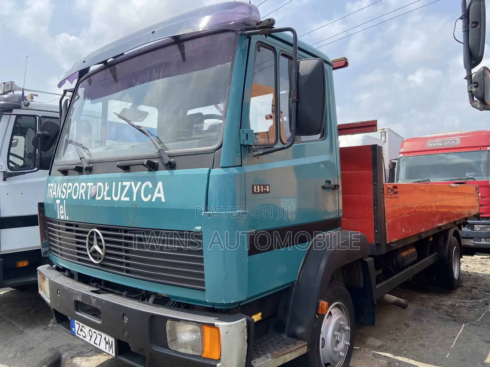 Mercedes-Benz 814 Pick Up Blue