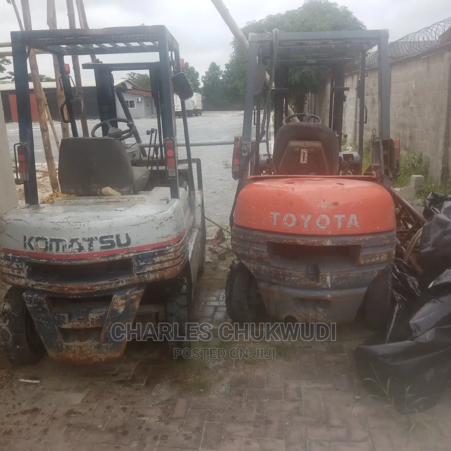2tons Toyota and Kumatsu Forklift Fairly Used