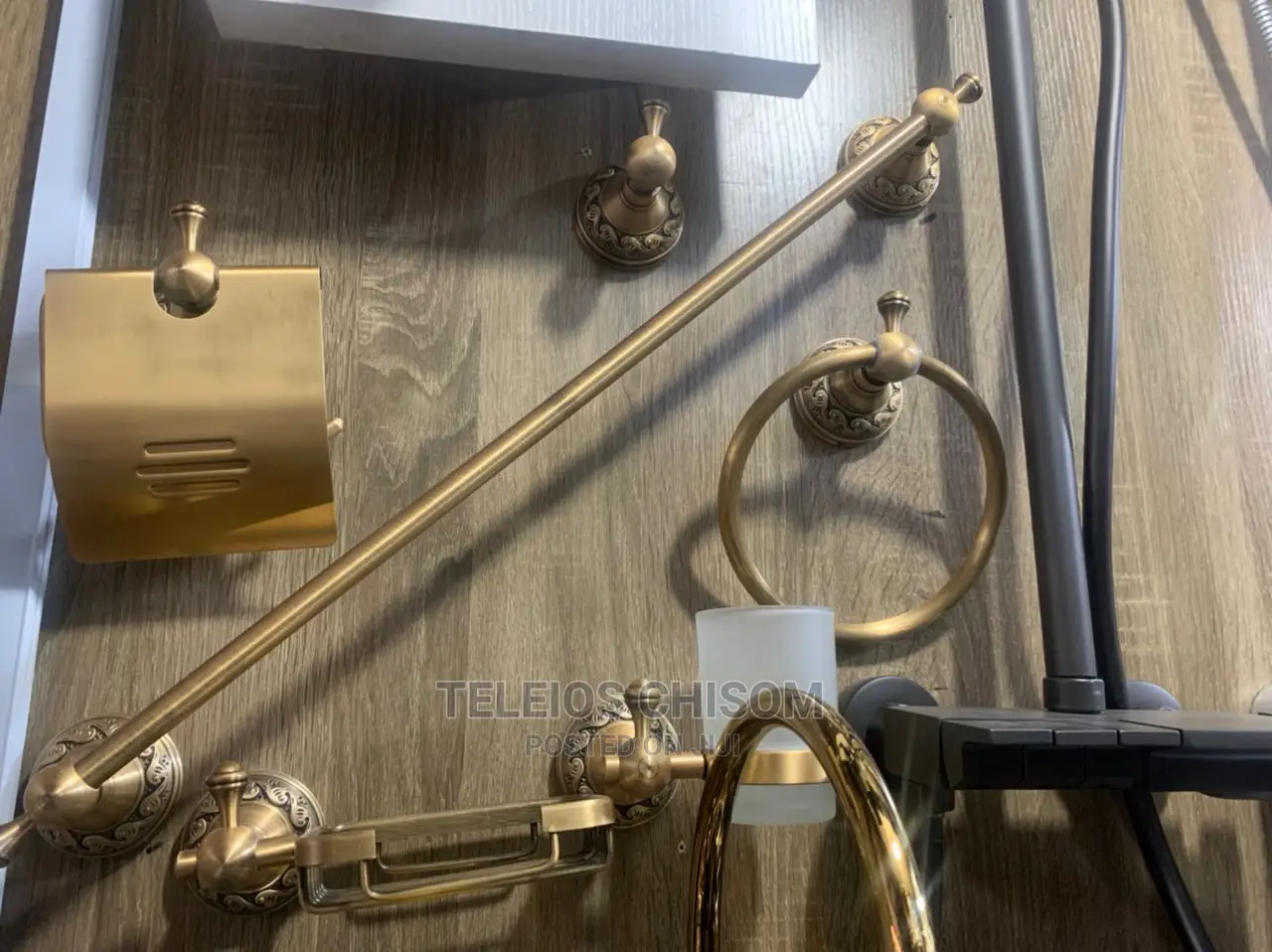 Bathroom Accessories Gold