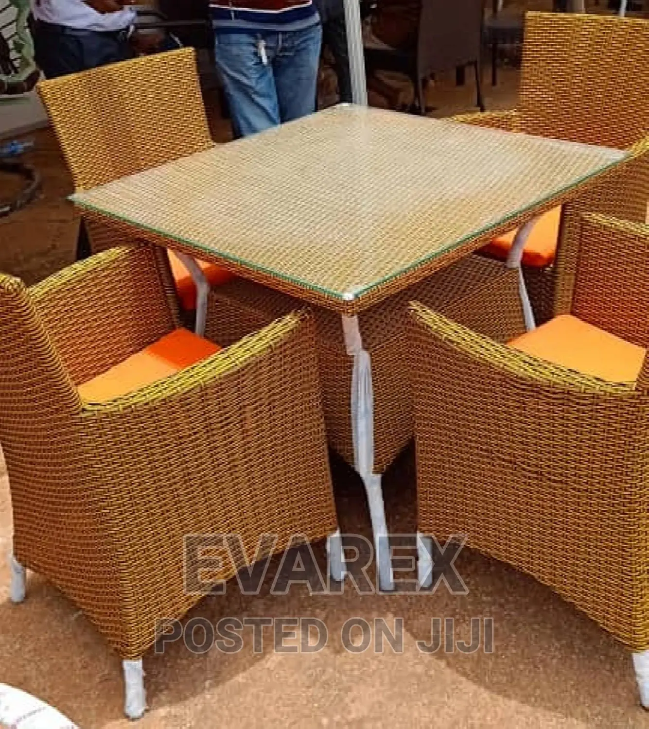 Rattan B-Boy Outdoor Garden/Pool Chair Set With Table
