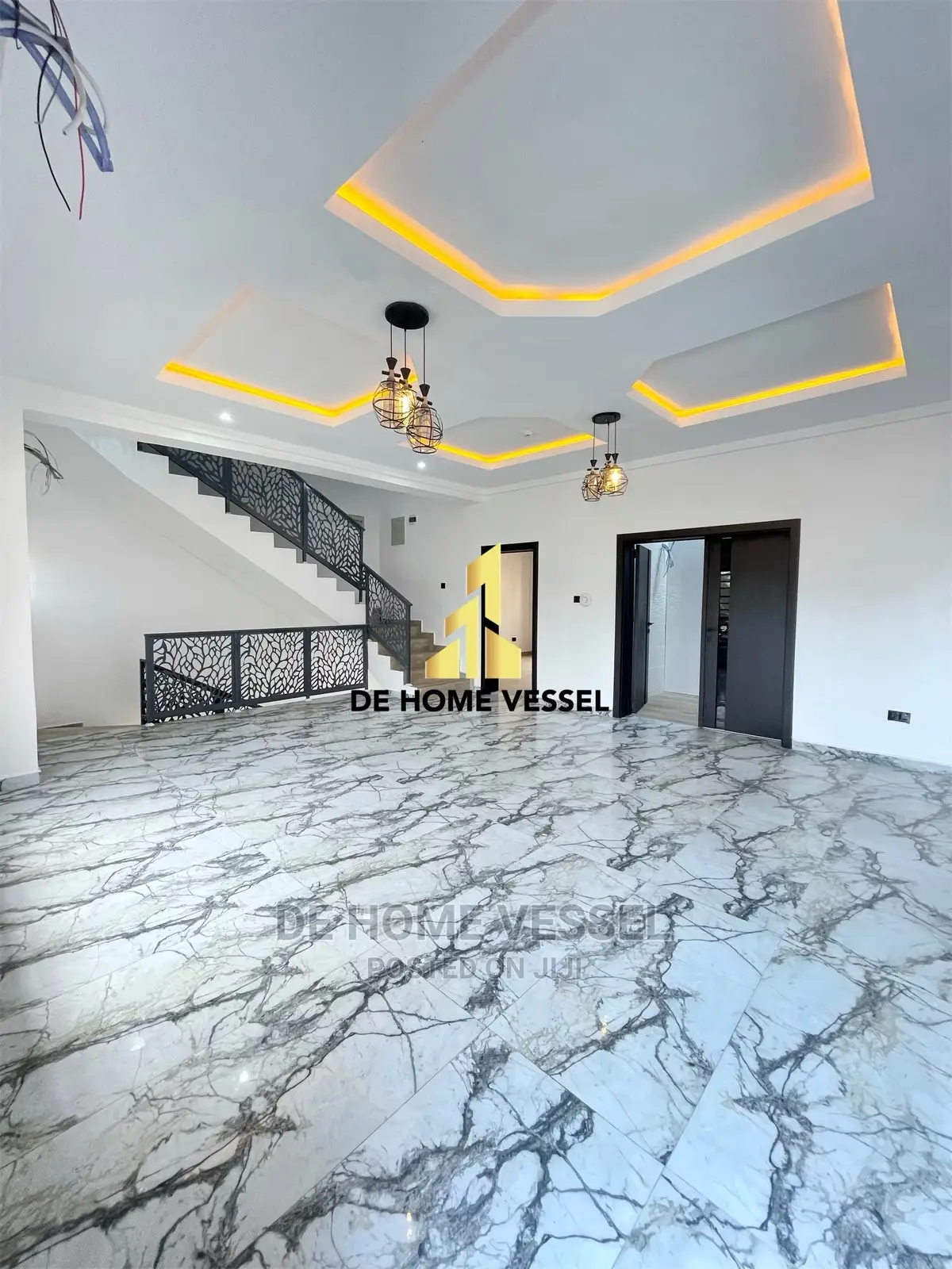 4bdrm Townhouse/Terrace in Ikate for Sale