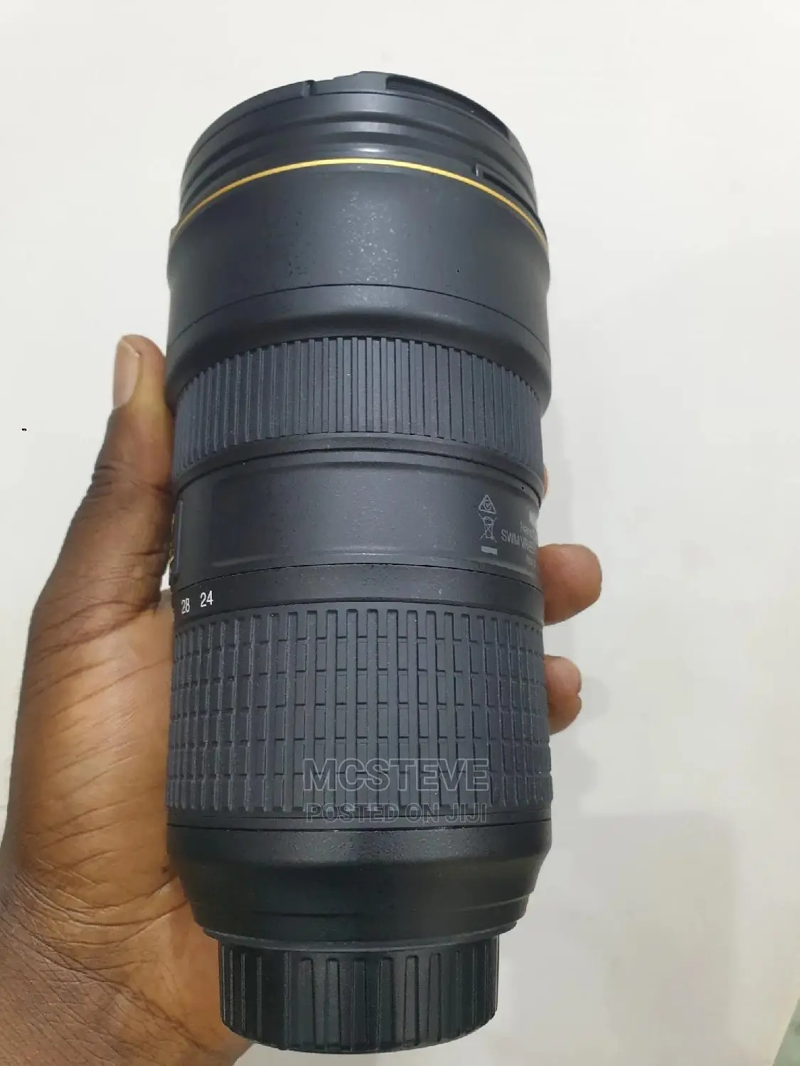 Nikon Nikkor 24 - 70MM 1:2.8 ED Lens