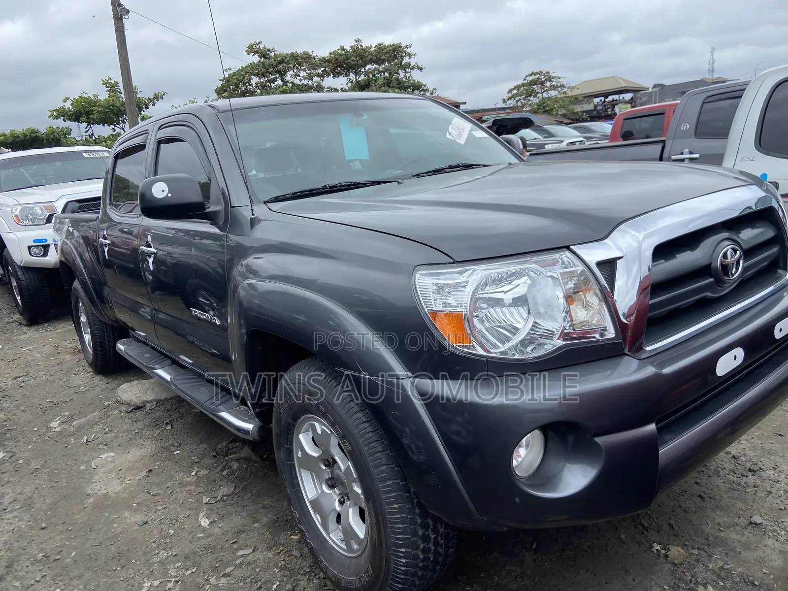 Toyota Tacoma Double Cab V6 Automatic 2011 Gray