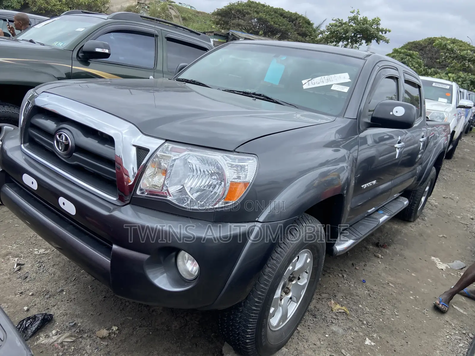 Toyota Tacoma Double Cab V6 Automatic 2011 Gray