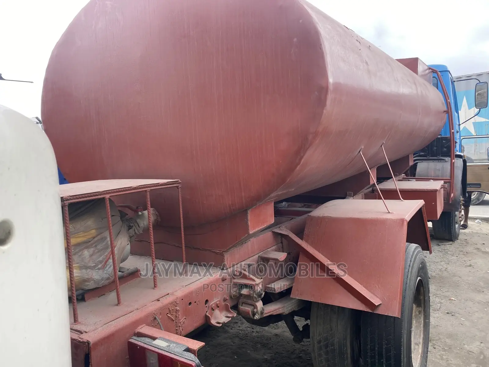 Mercedes Benz 1617 Water Tanker 2000 Blue