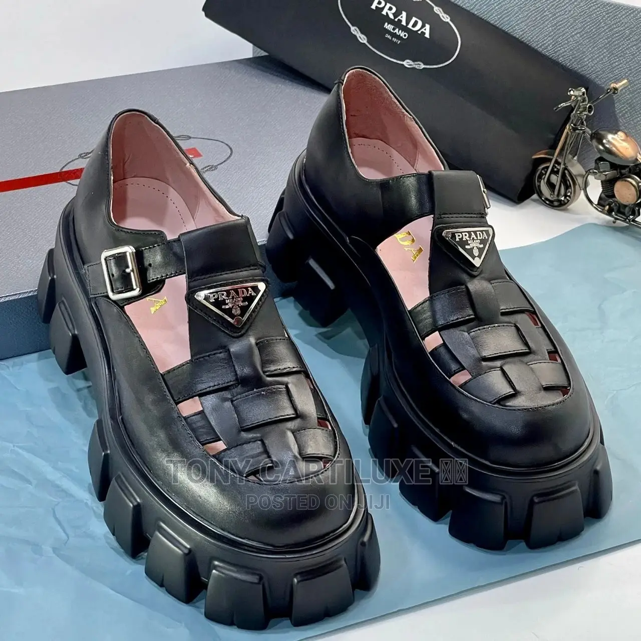 P R a D a Sandal Boot