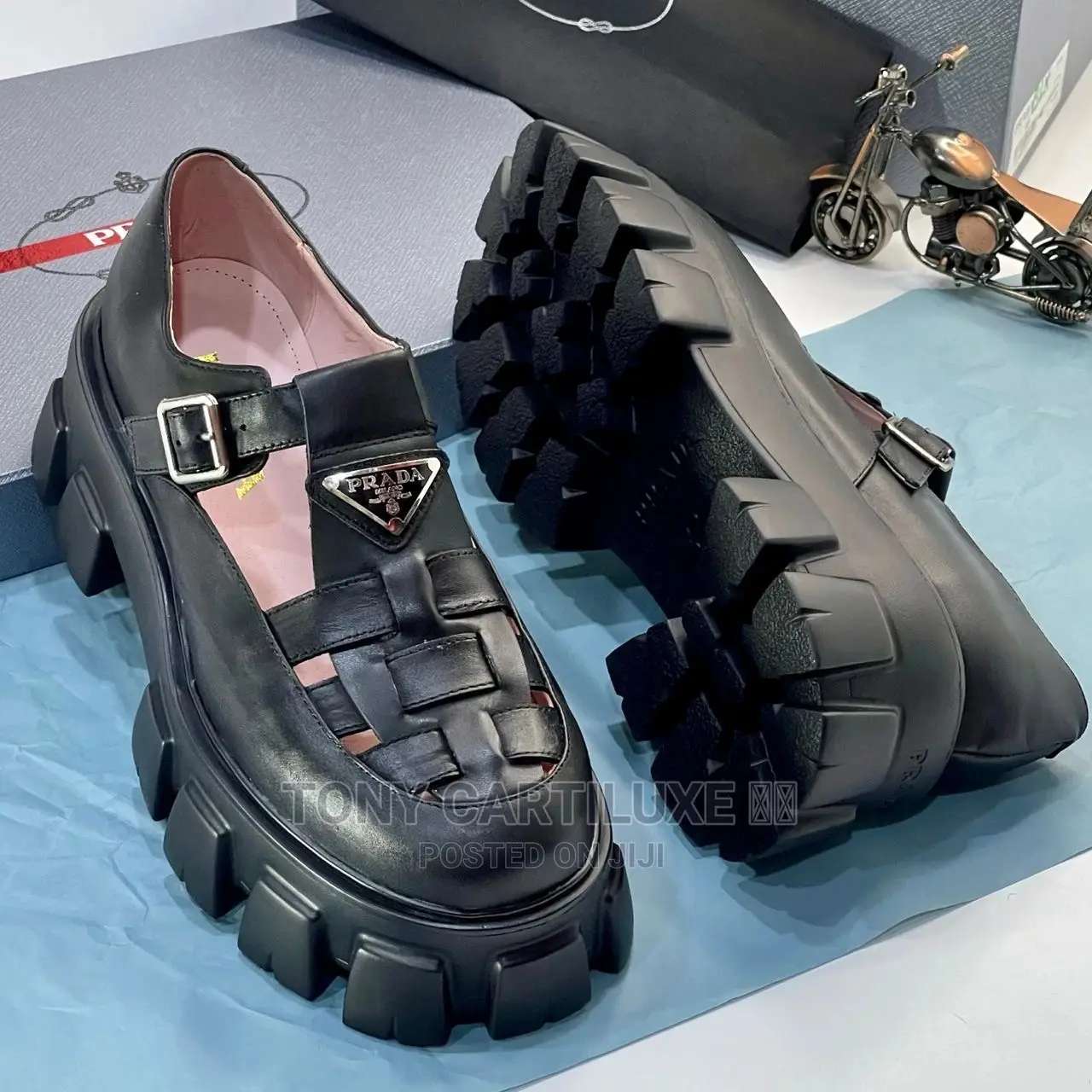 P R a D a Sandal Boot
