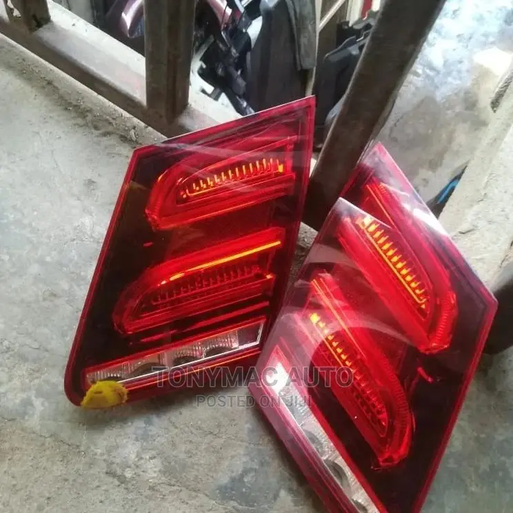 Mercedes-benz E350 2014 To 2017 Back Lights Boot