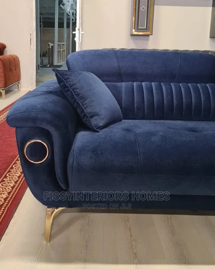 Sofa by Fissy Interior