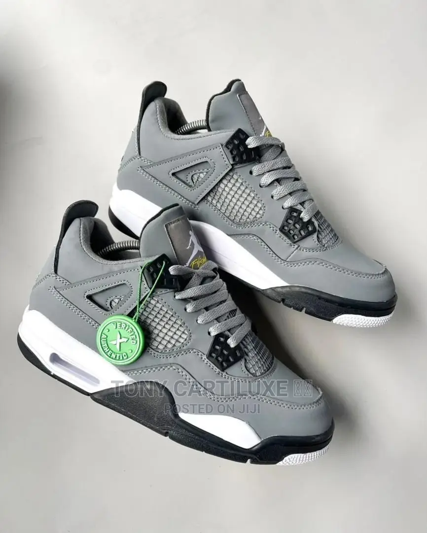 * Air Jordan 4 Retro ’ Cool Grey’*