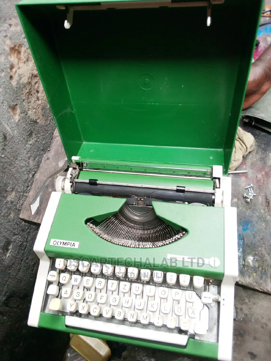 Olympia Portable Manual Typewriter (Inside Box)