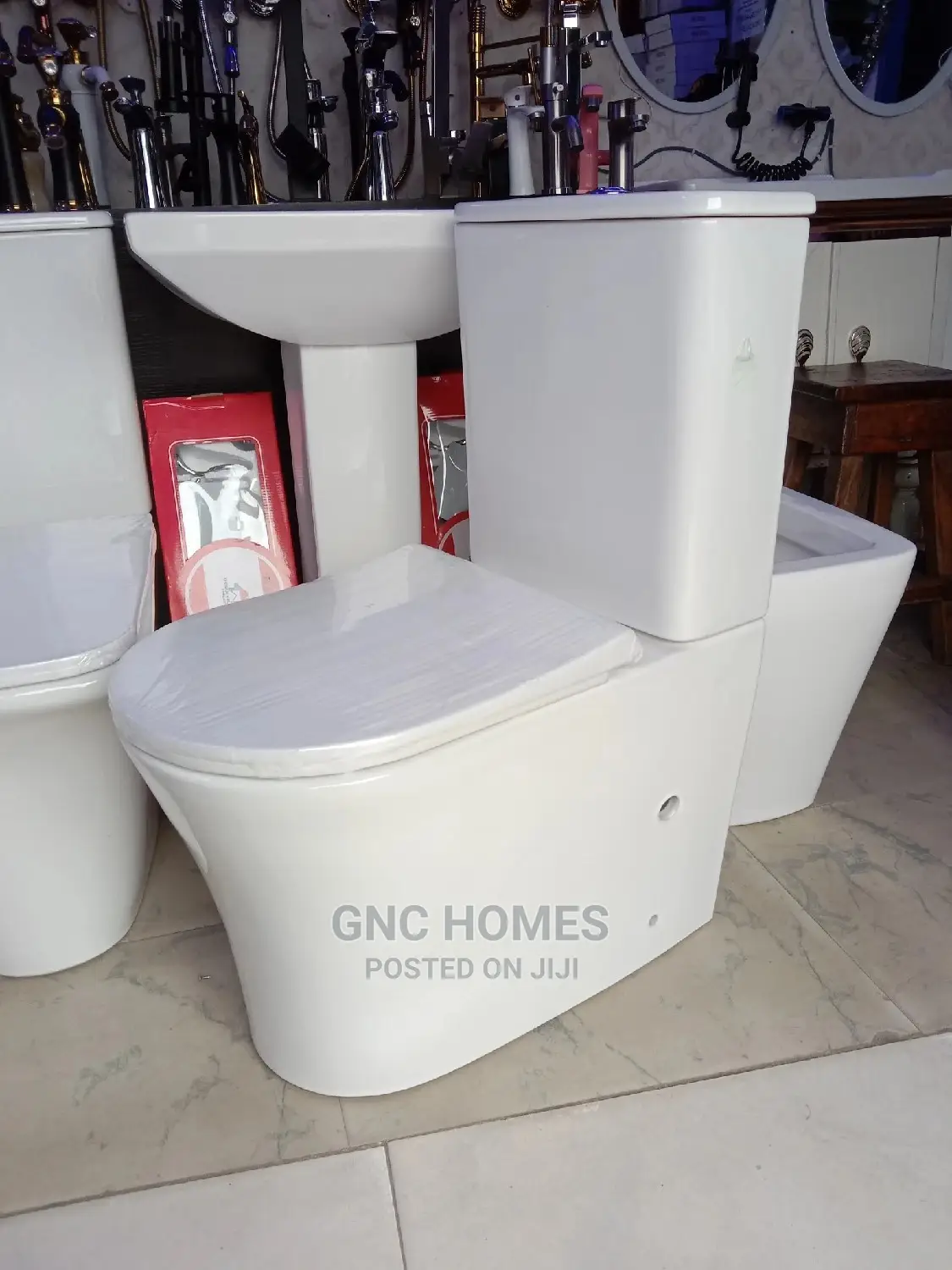 Twyford Master's Wc England Standard