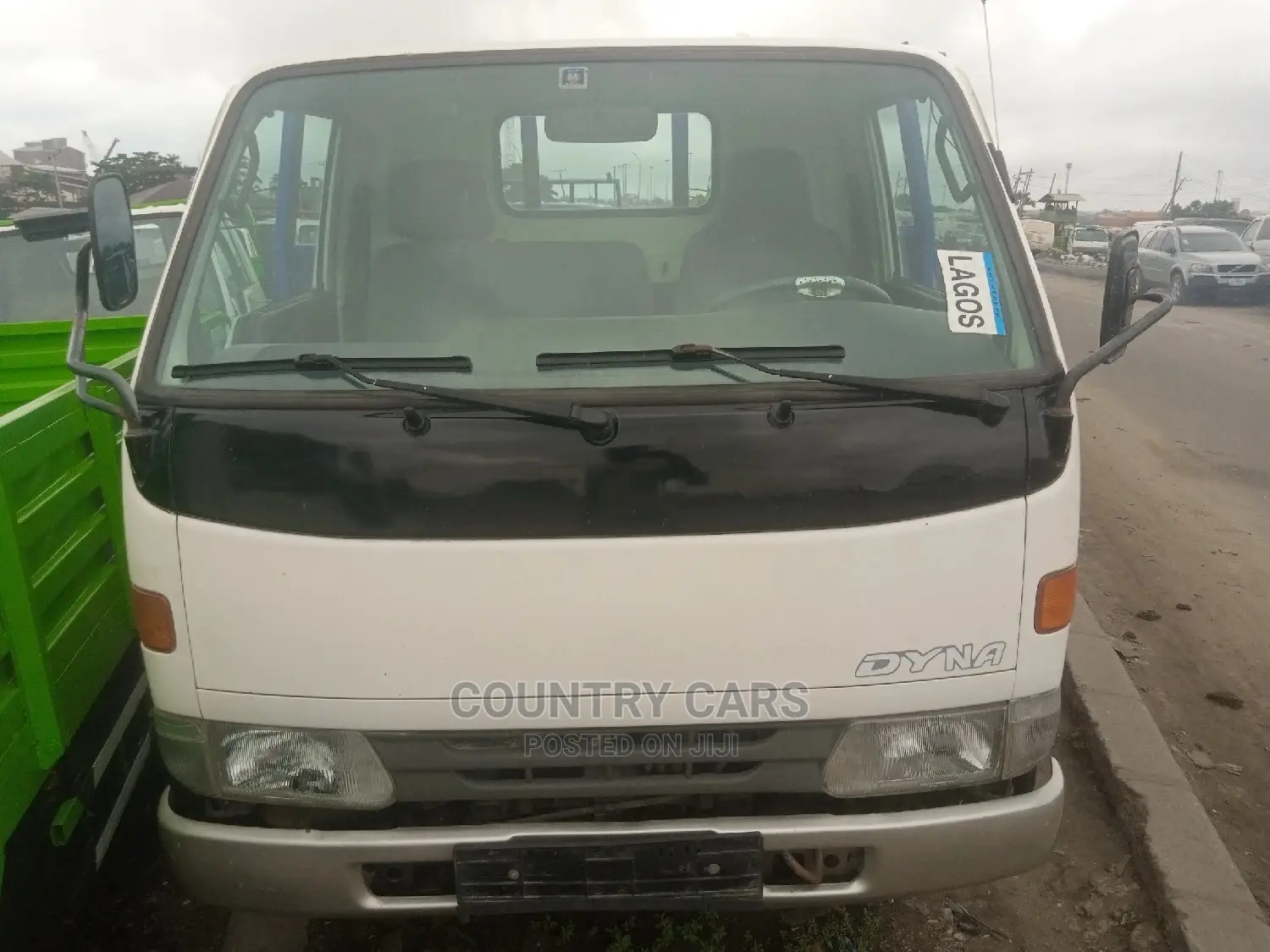 Toyota Dyna 100