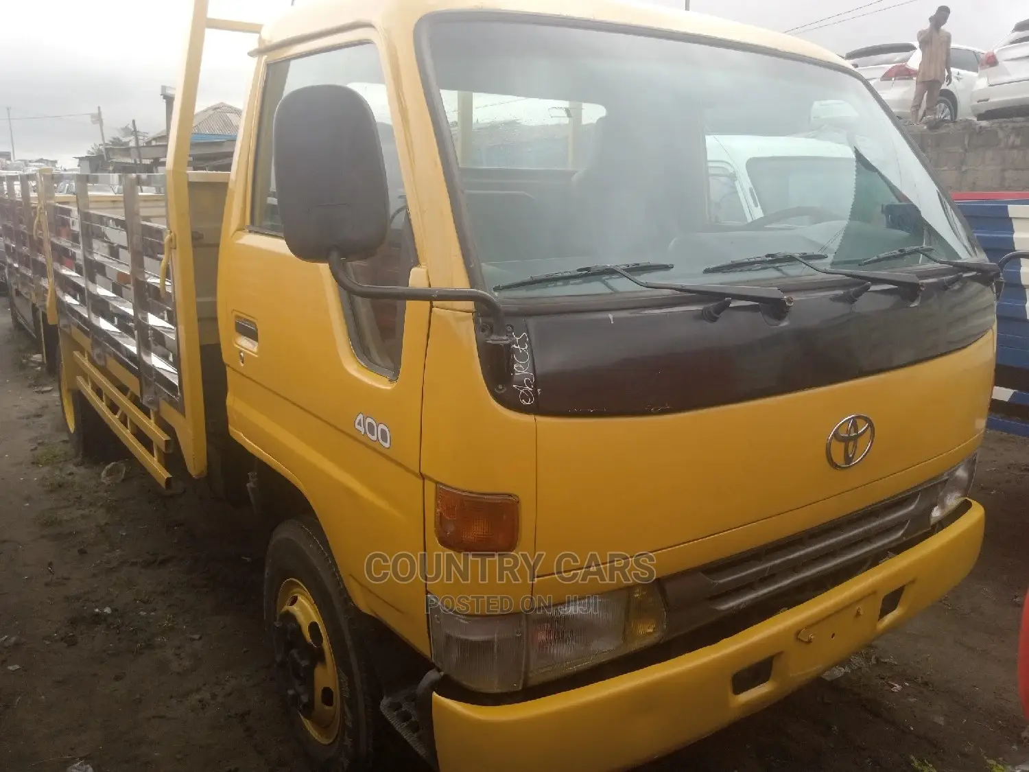 Toyota Dyna 400