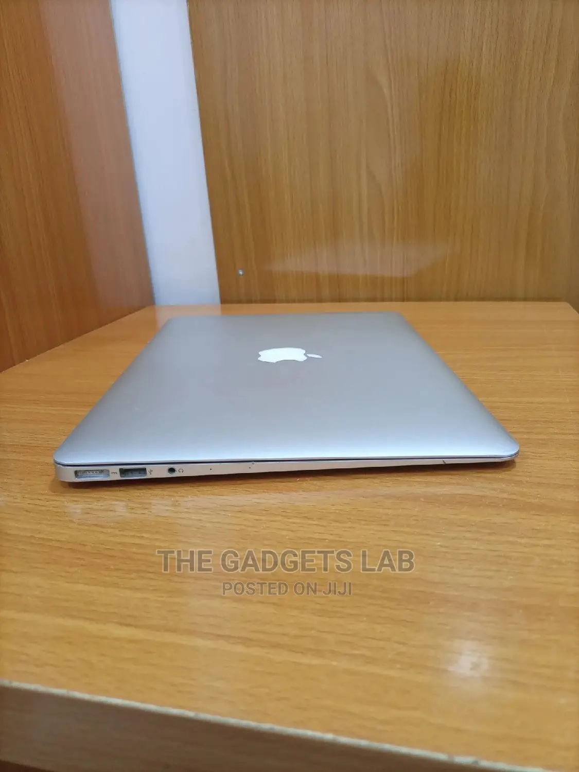 Laptop Apple MacBook Air 8GB Intel Core I5 SSD 128GB