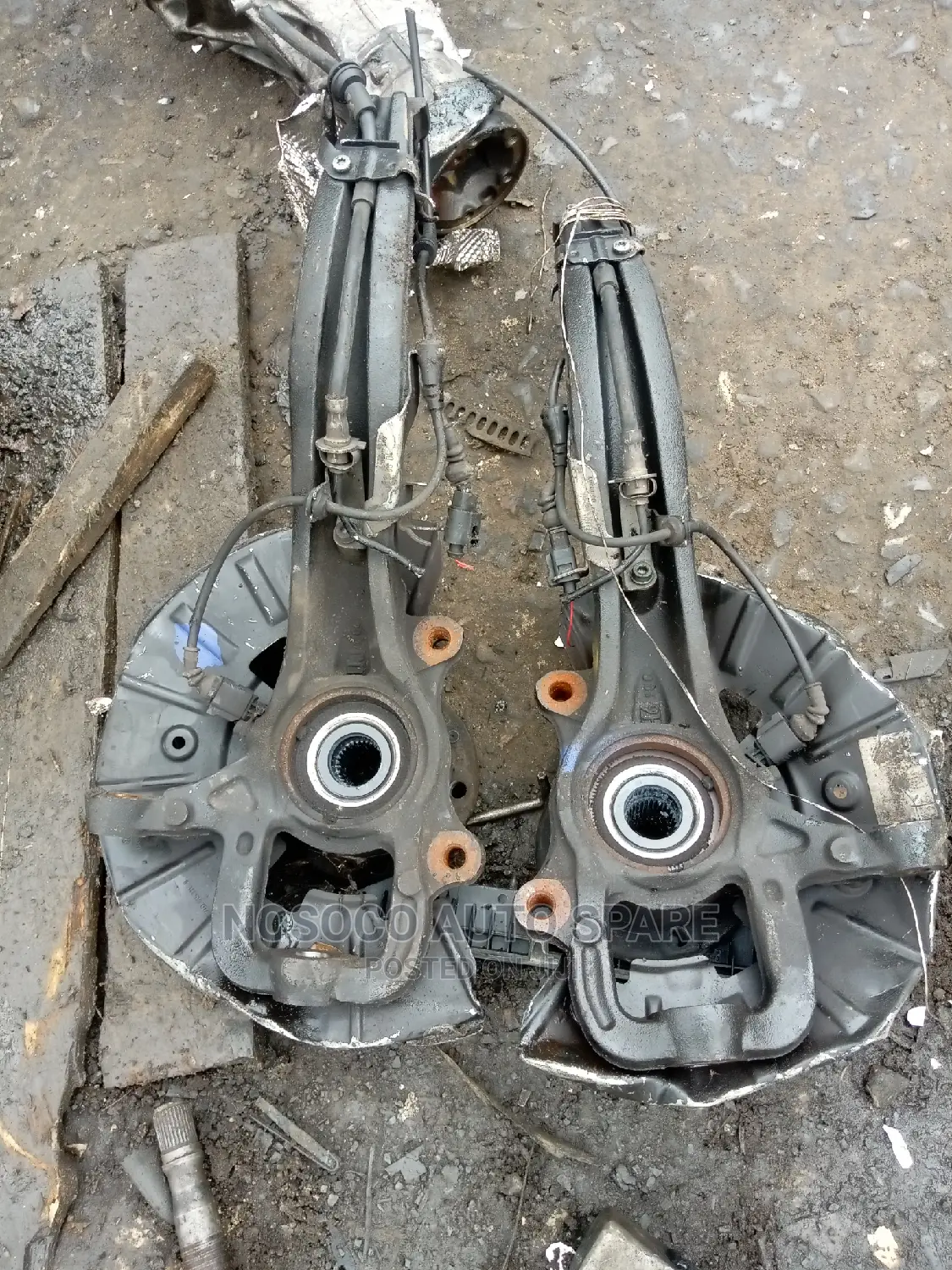 Front Hub Touareg 2005 and 2010