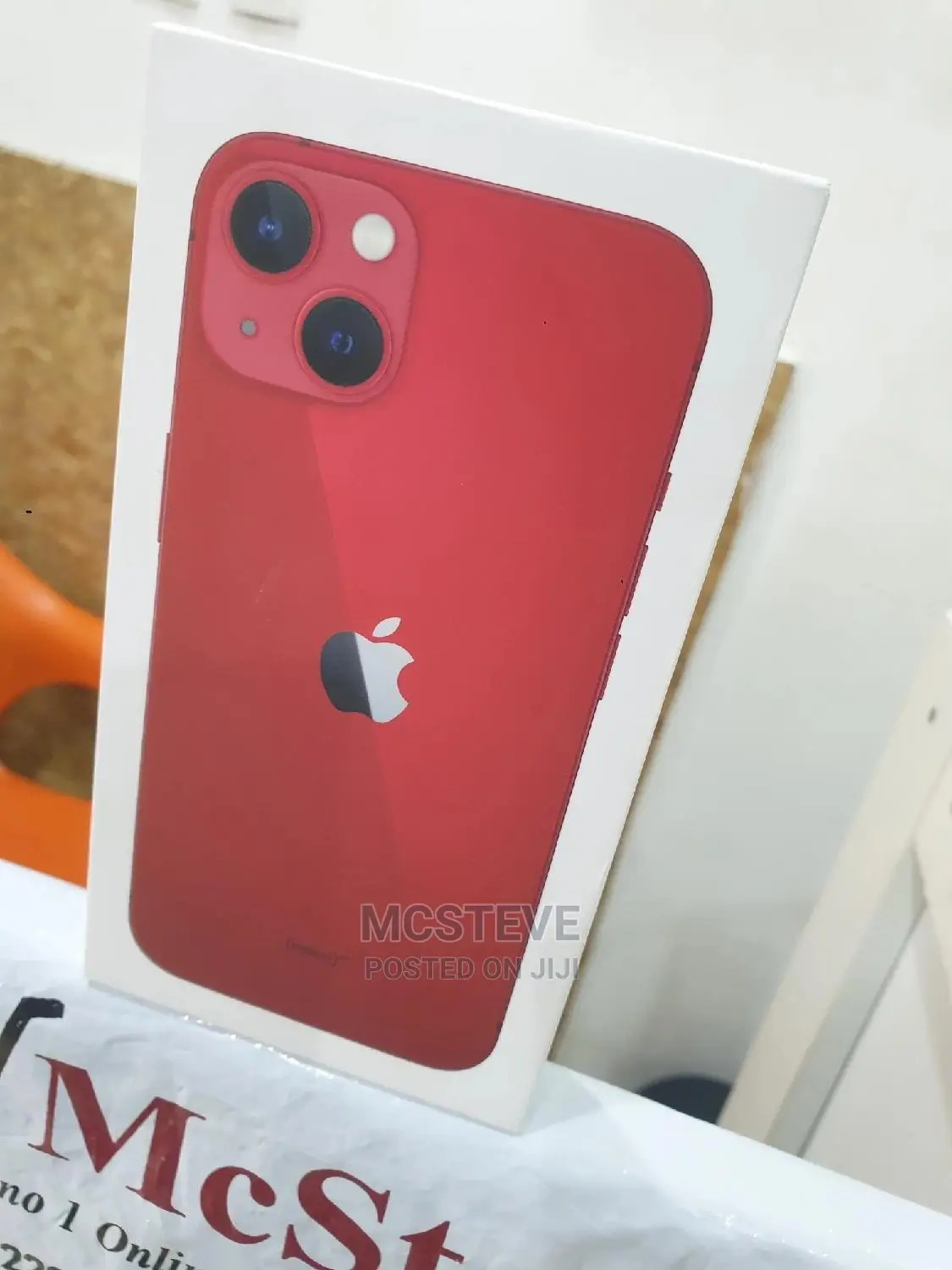 New Apple iPhone 13 128 GB Red