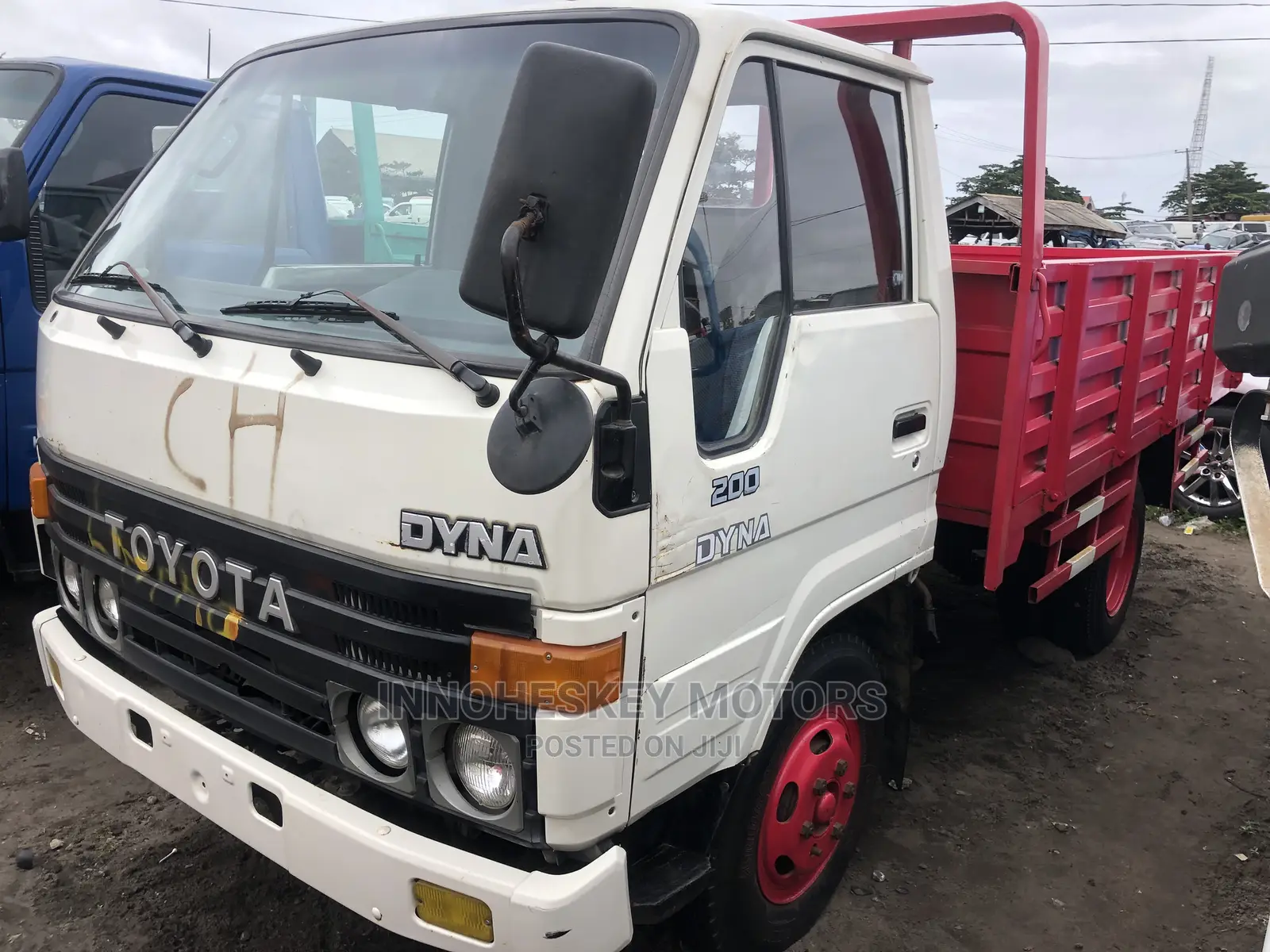 Toyota Dyna200 Truck