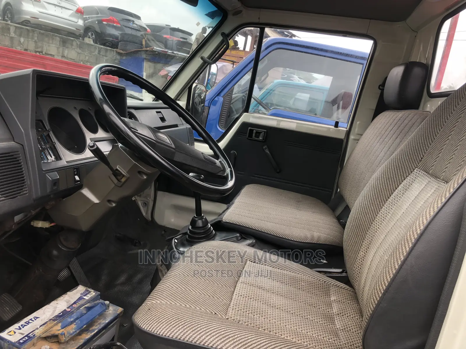Toyota Dyna200 Truck