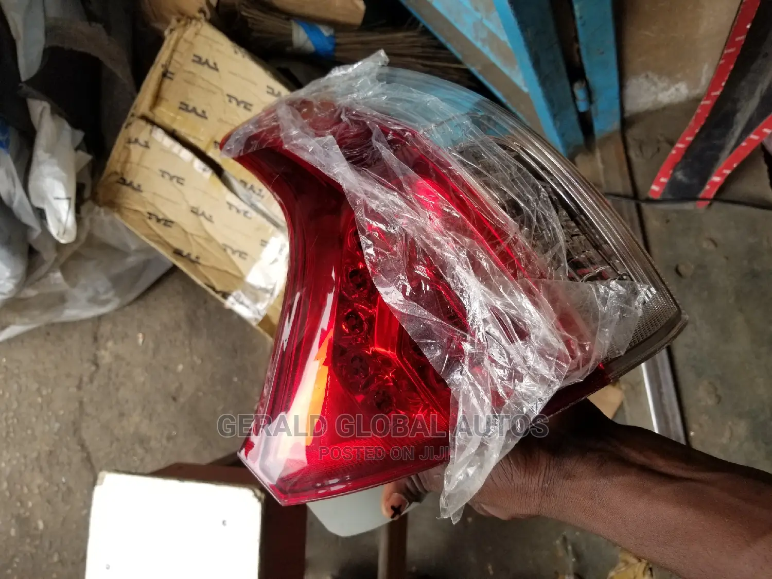 Rear Light Toyota Sienna 2012