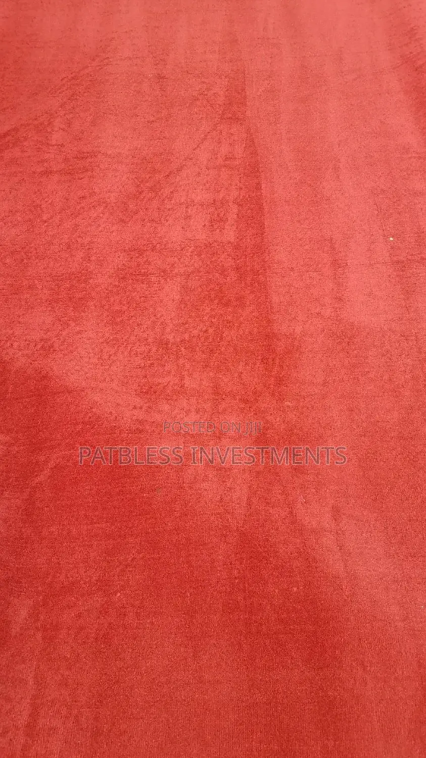 Plain Black Rug #8000 Per SQM