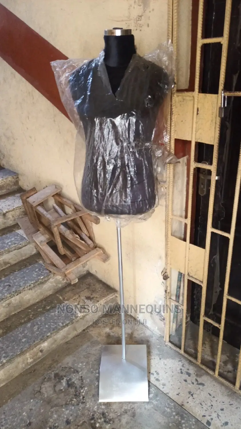Size 10 Female Dressform Display Stand