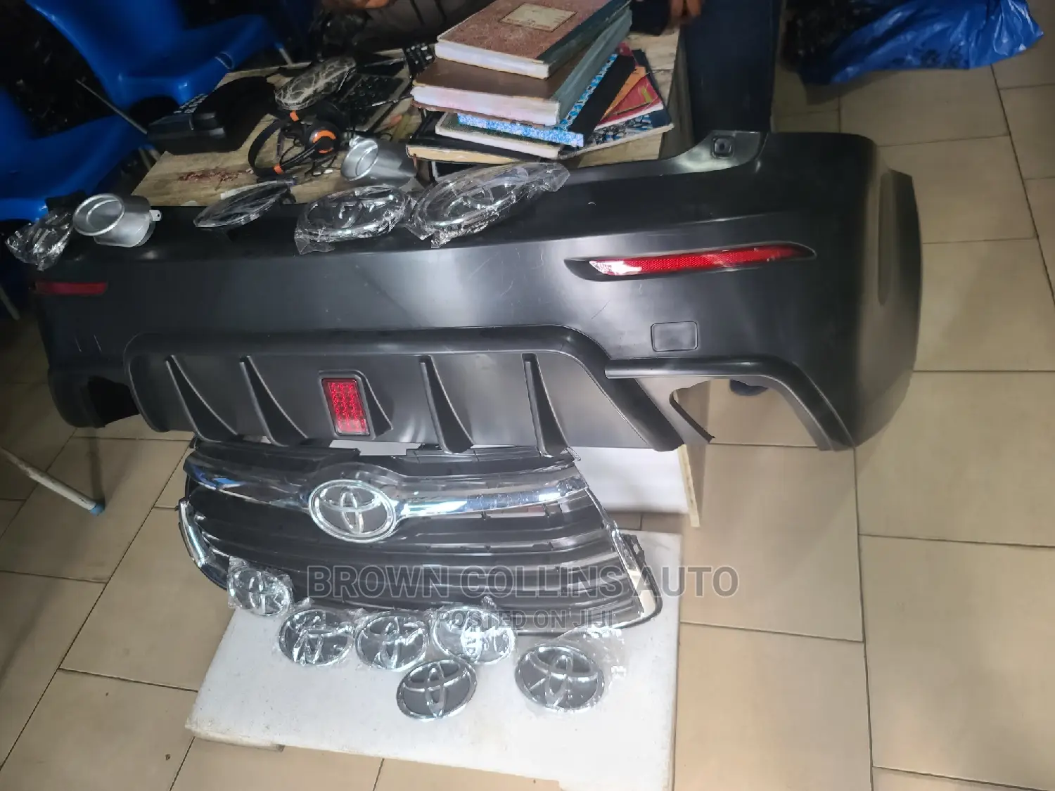 Back Bumper Is250 2007-2012