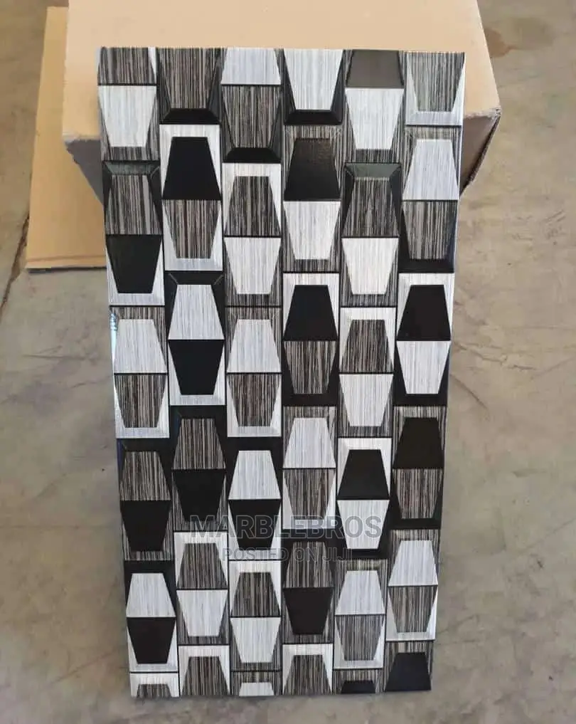 Spanish Outer Wall Tiles 20x50