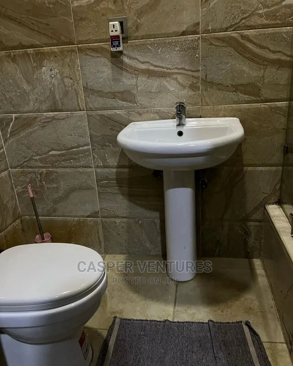 Luxurious Self-Contained Apartment for Shortlet