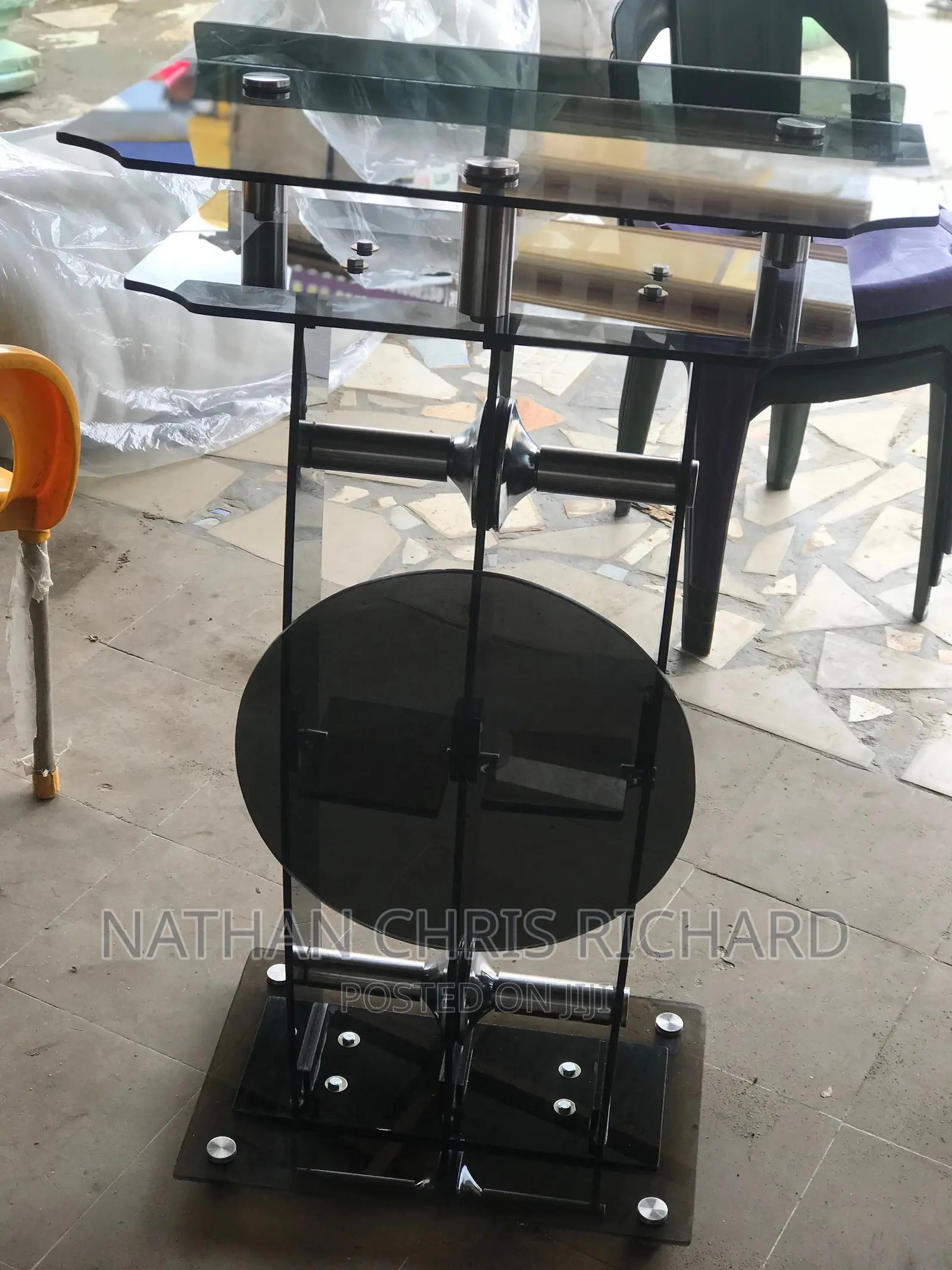 High Quality Glass Pulpit