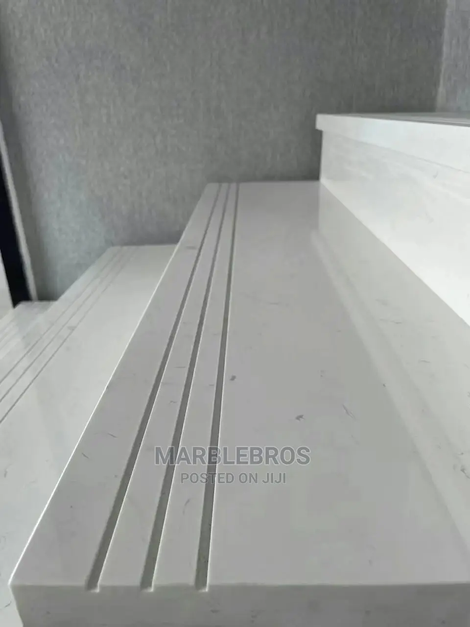 Italian Pure White Marble Stone Staircase Finishing