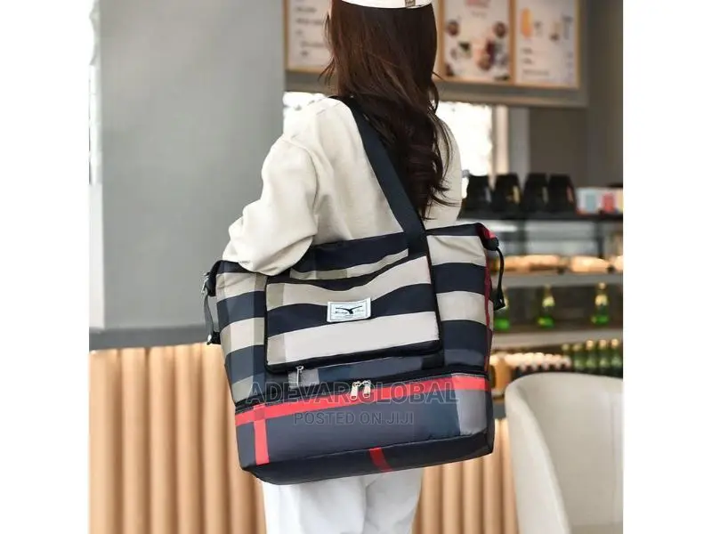 Portable Traveling Foldable Bag
