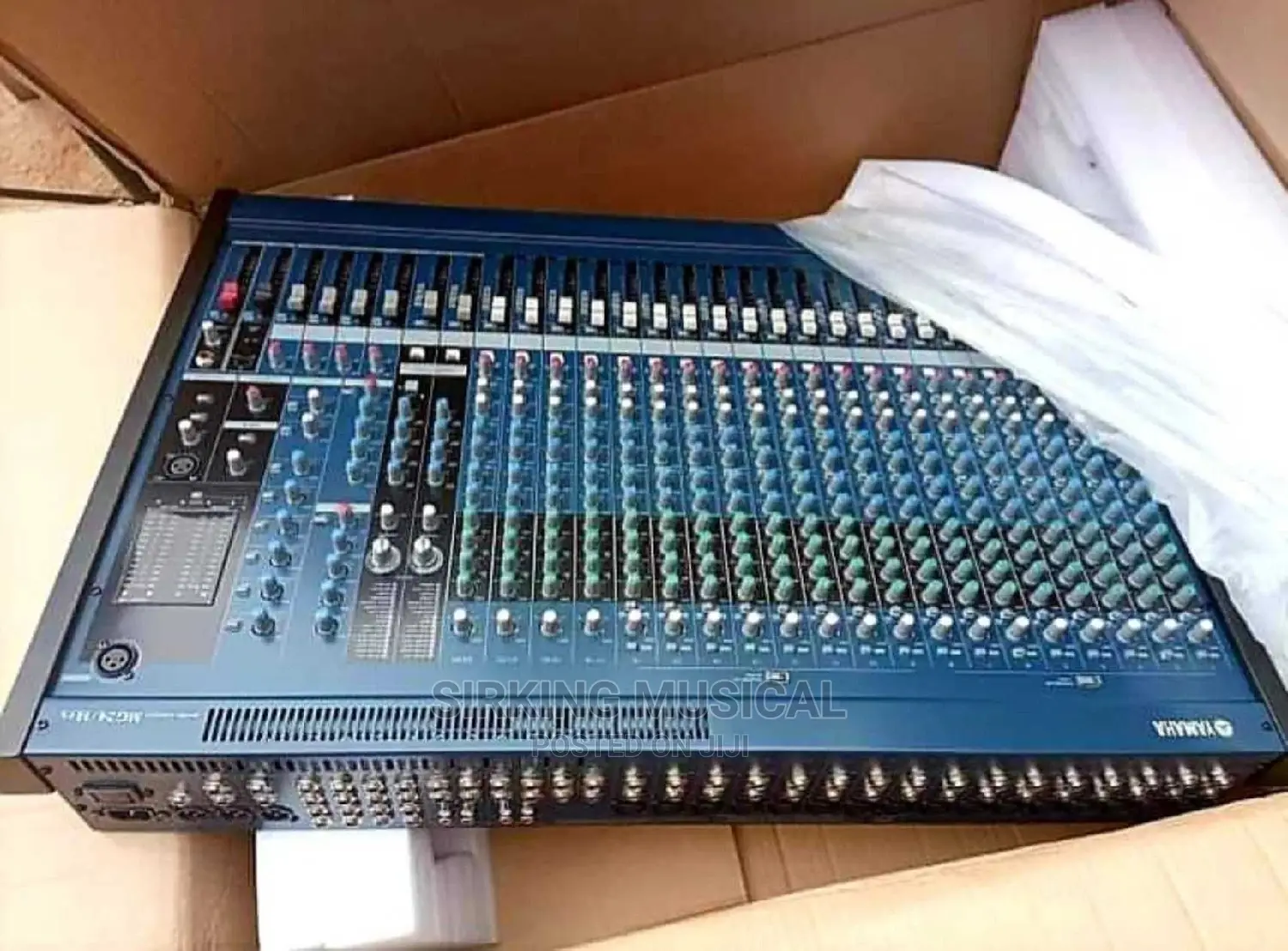 MG24/14fx Yamaha 24channels Mixer