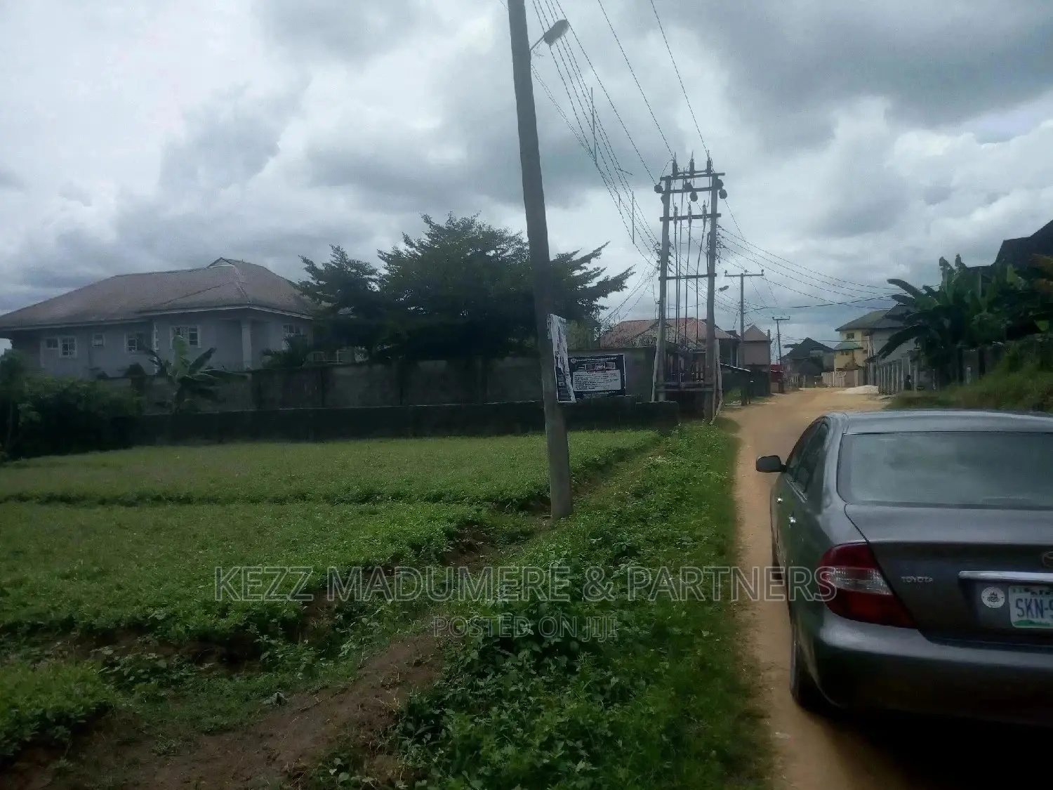 Land for Sale Inside an Estate