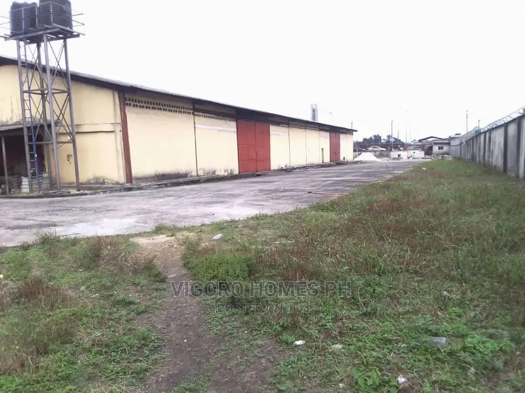 Ware House for Lease