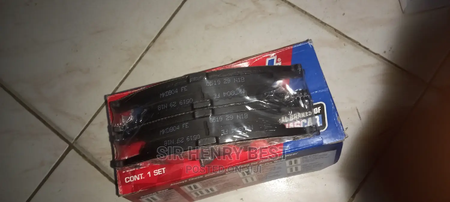 Brake Pad Ford Mustang, Duralast