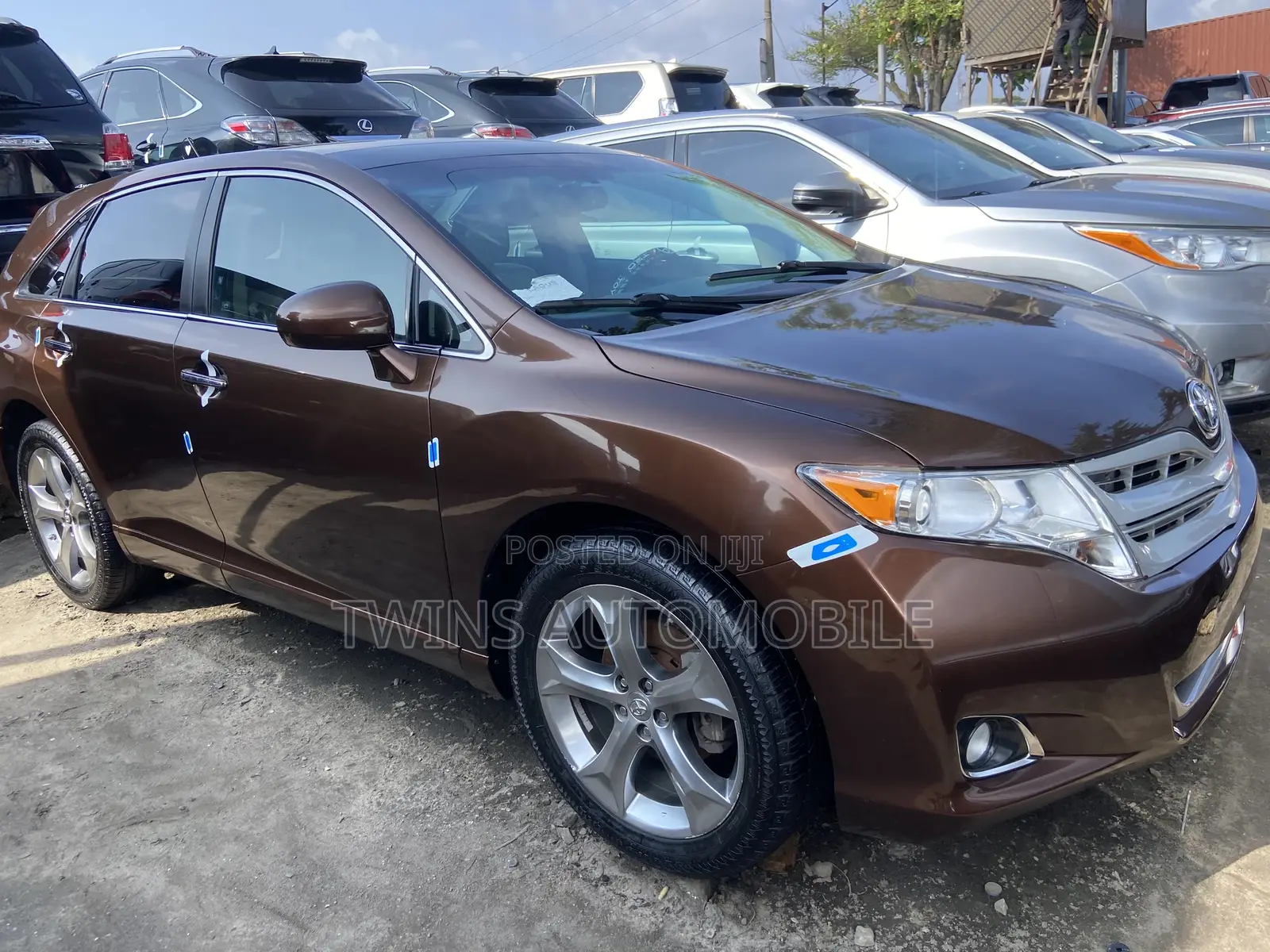 Toyota Venza 2012 Brown