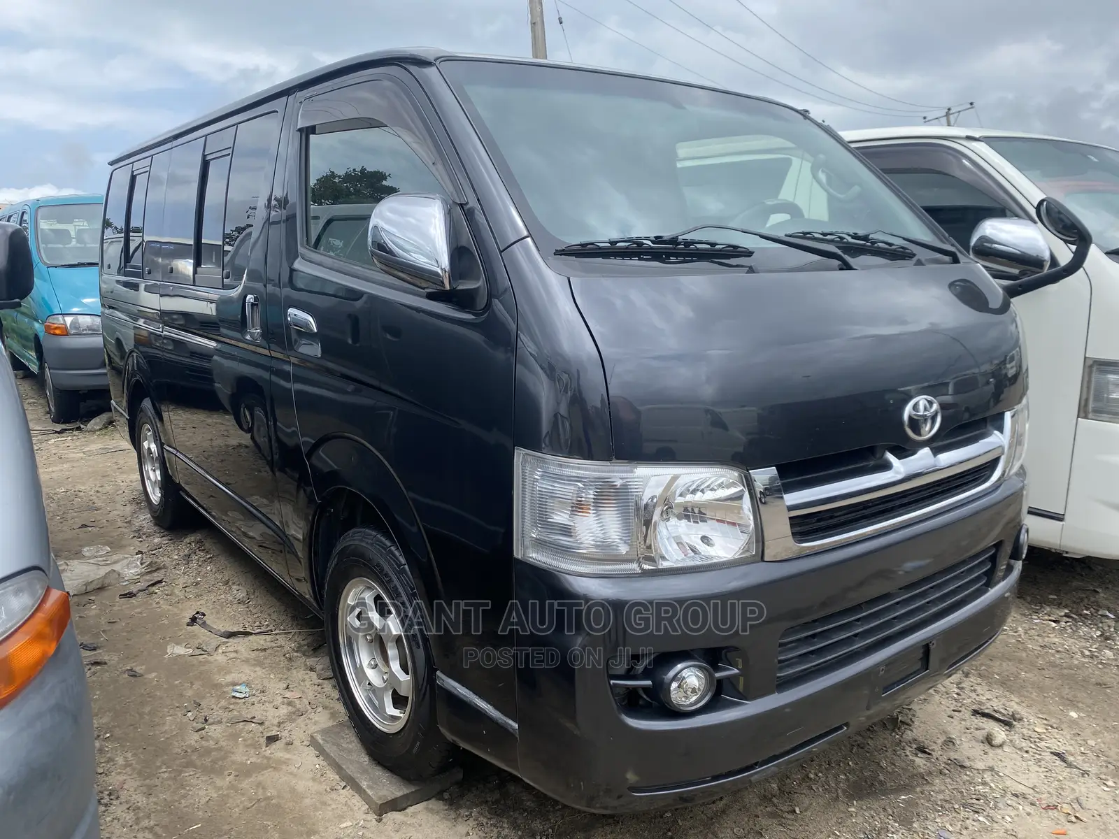 Toyota HiAce 2010 Grey