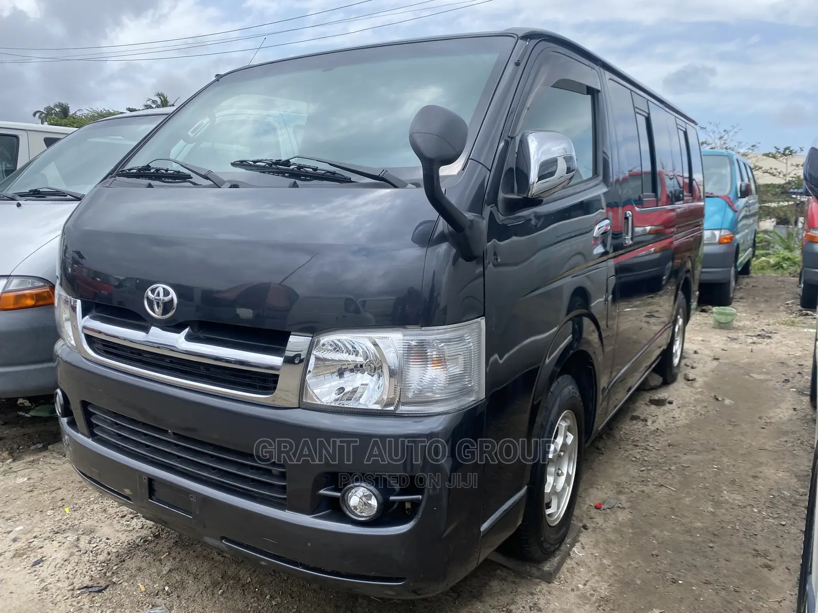 Toyota HiAce 2010 Grey
