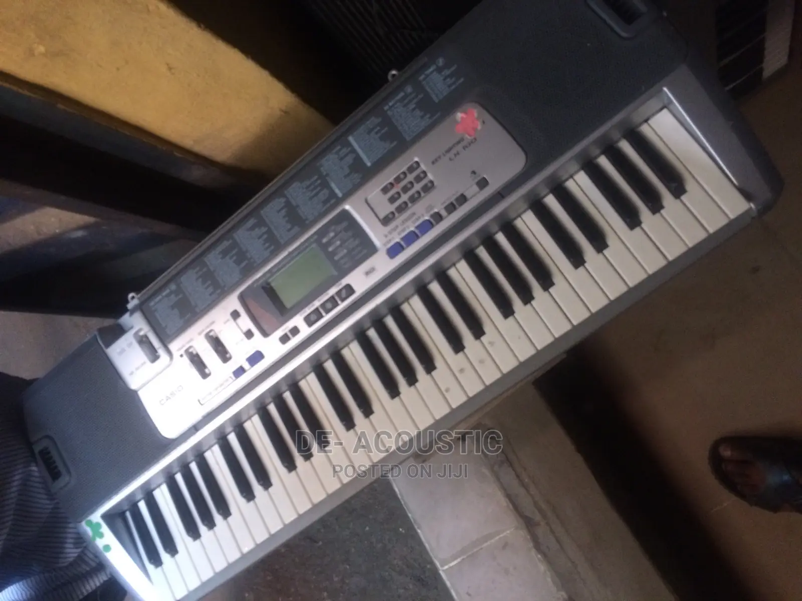 Casio LK-100 Lighted Keyboard With LCD Display