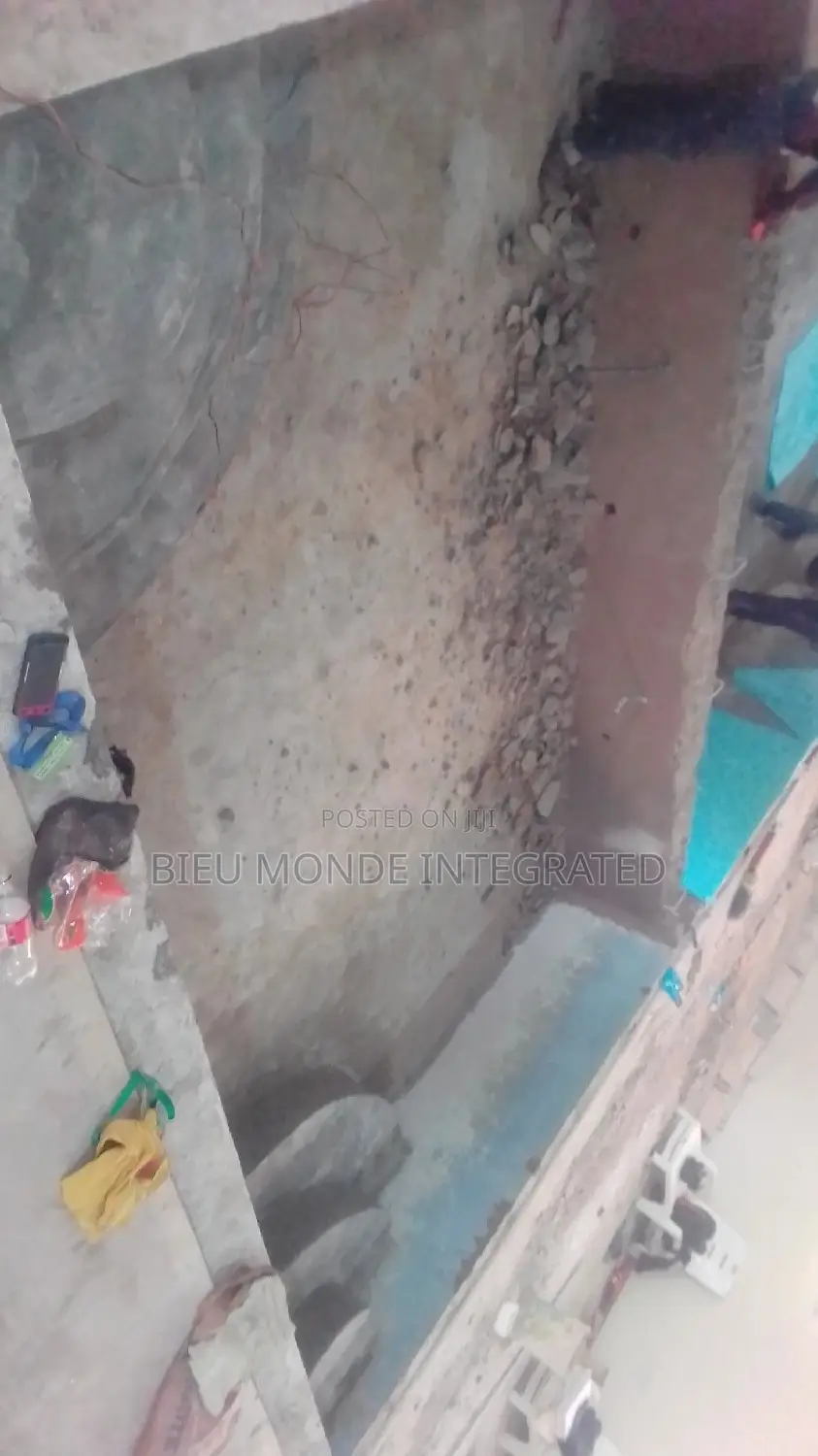 Swimming Pool Construction