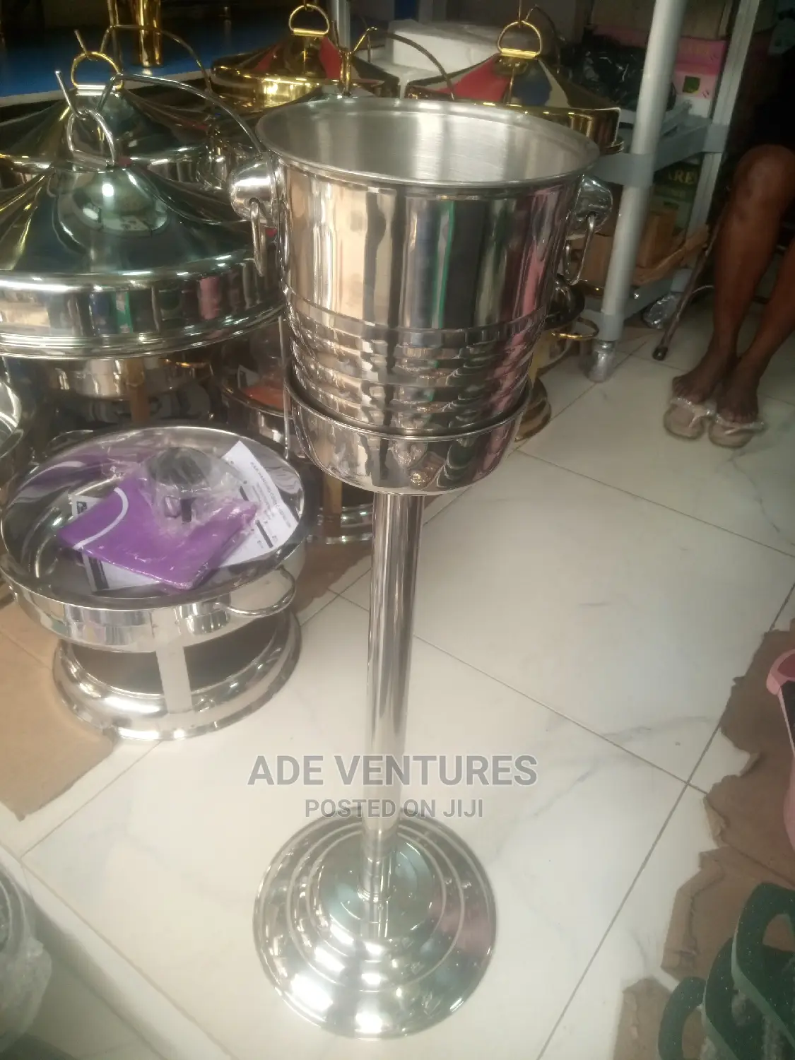 Champagne Bucket With Stand
