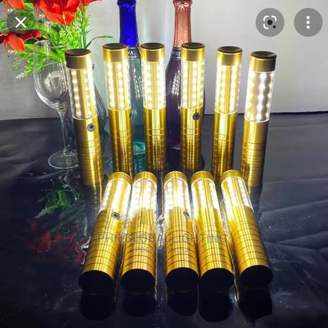 Short Champange Light